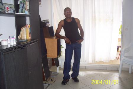 bin lui c onel 