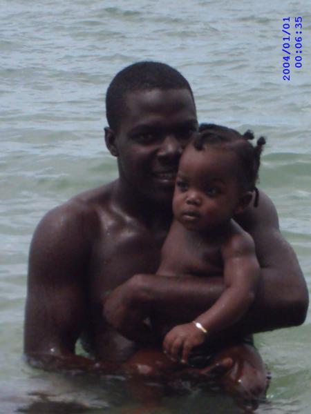 bin là c'est moi et mon bébé 